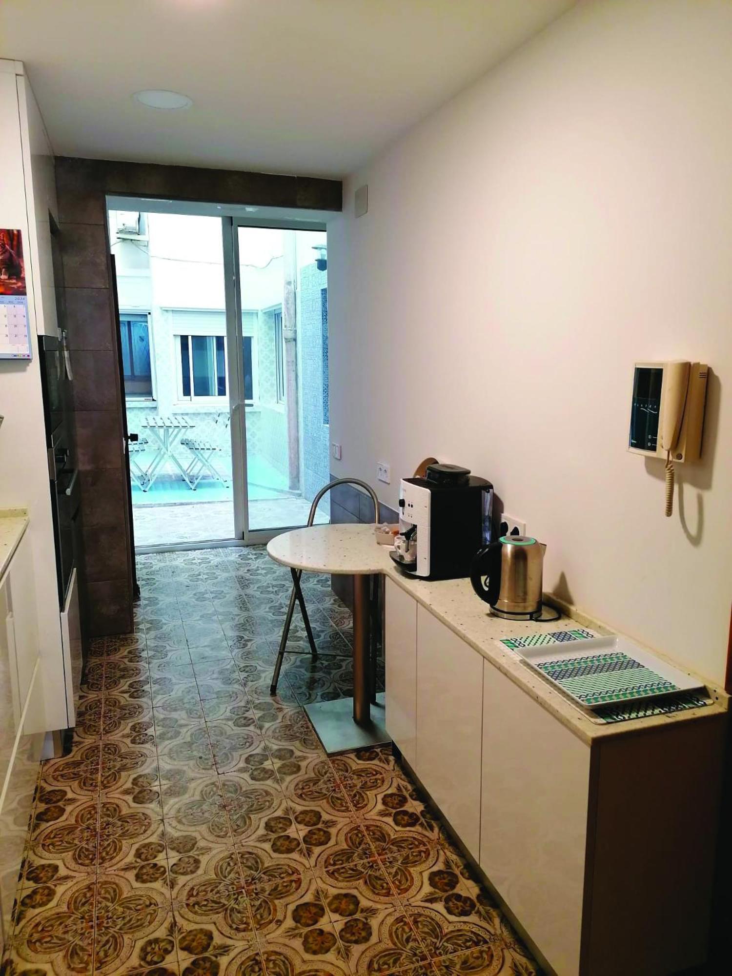 Appartement Au Centre D'Alicante Kültér fotó
